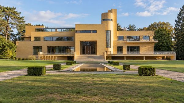 Architecture années 30 : parcours des styles modernes et emblématiques